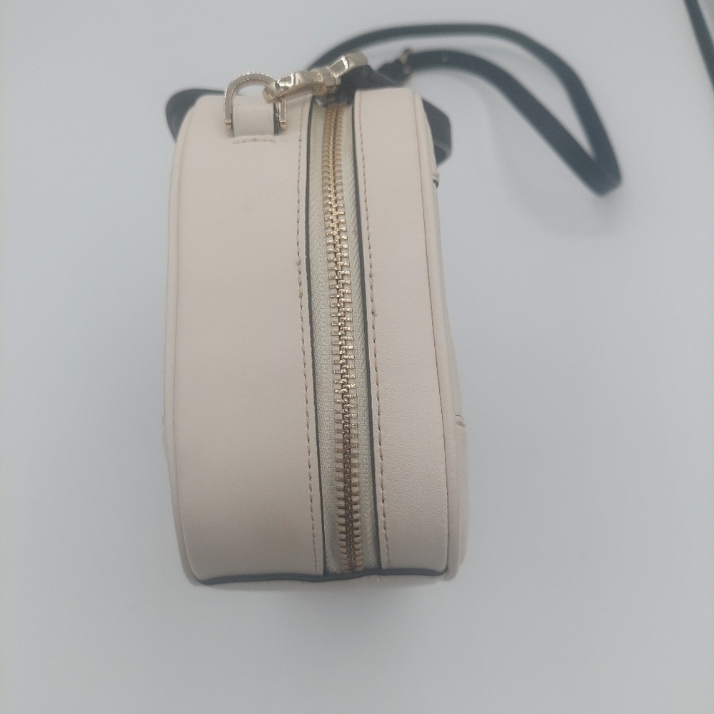 Kate Spade Traveler Trunk Daisy crossbody - Picture 5 of 7